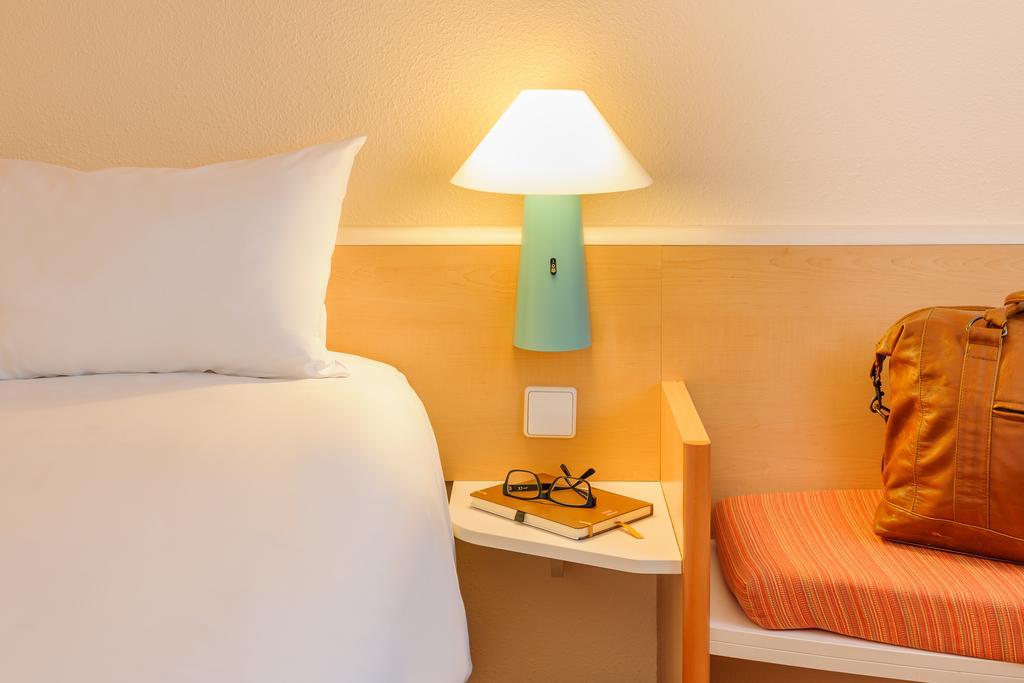 Ibis Berlin Dreilinden Hotel Kleinmachnow Eksteriør billede